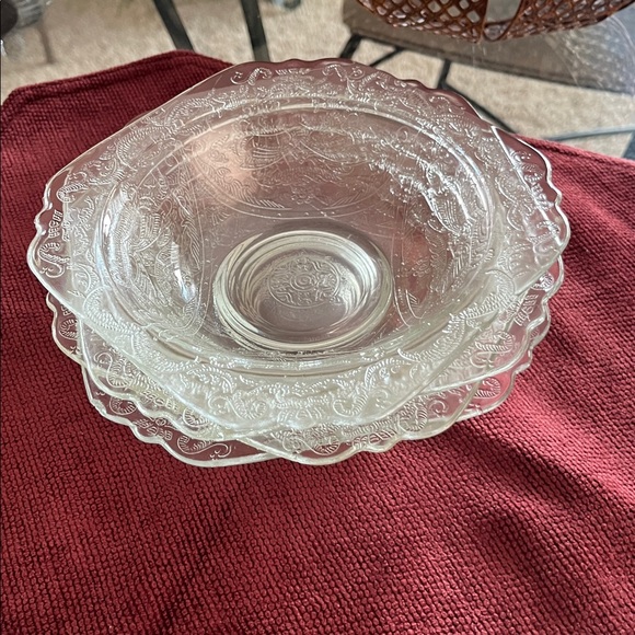 Indiana Glass Vintage ‘Recollection series’ Madrid Pattern bowls, set of 4 - Picture 8 of 8